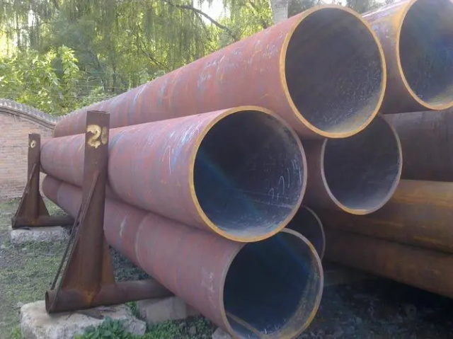 唐山大口径厚壁无缝钢管