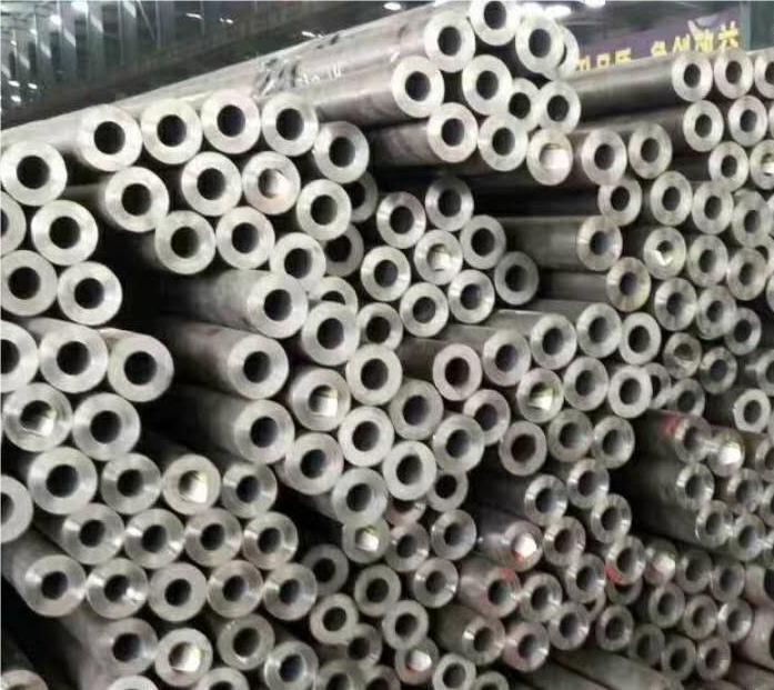 唐山GB8162结构用无缝钢管